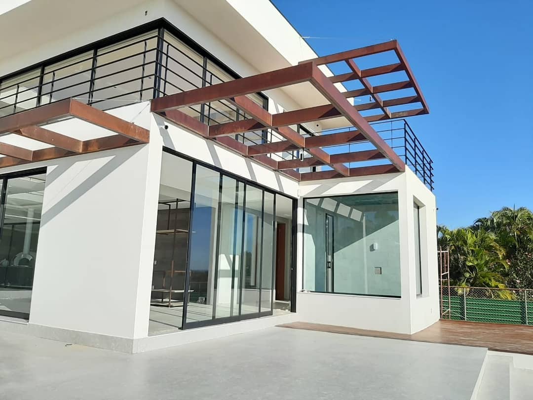 WhatsApp Image 2025-11-17 at 02.09.42 (1)